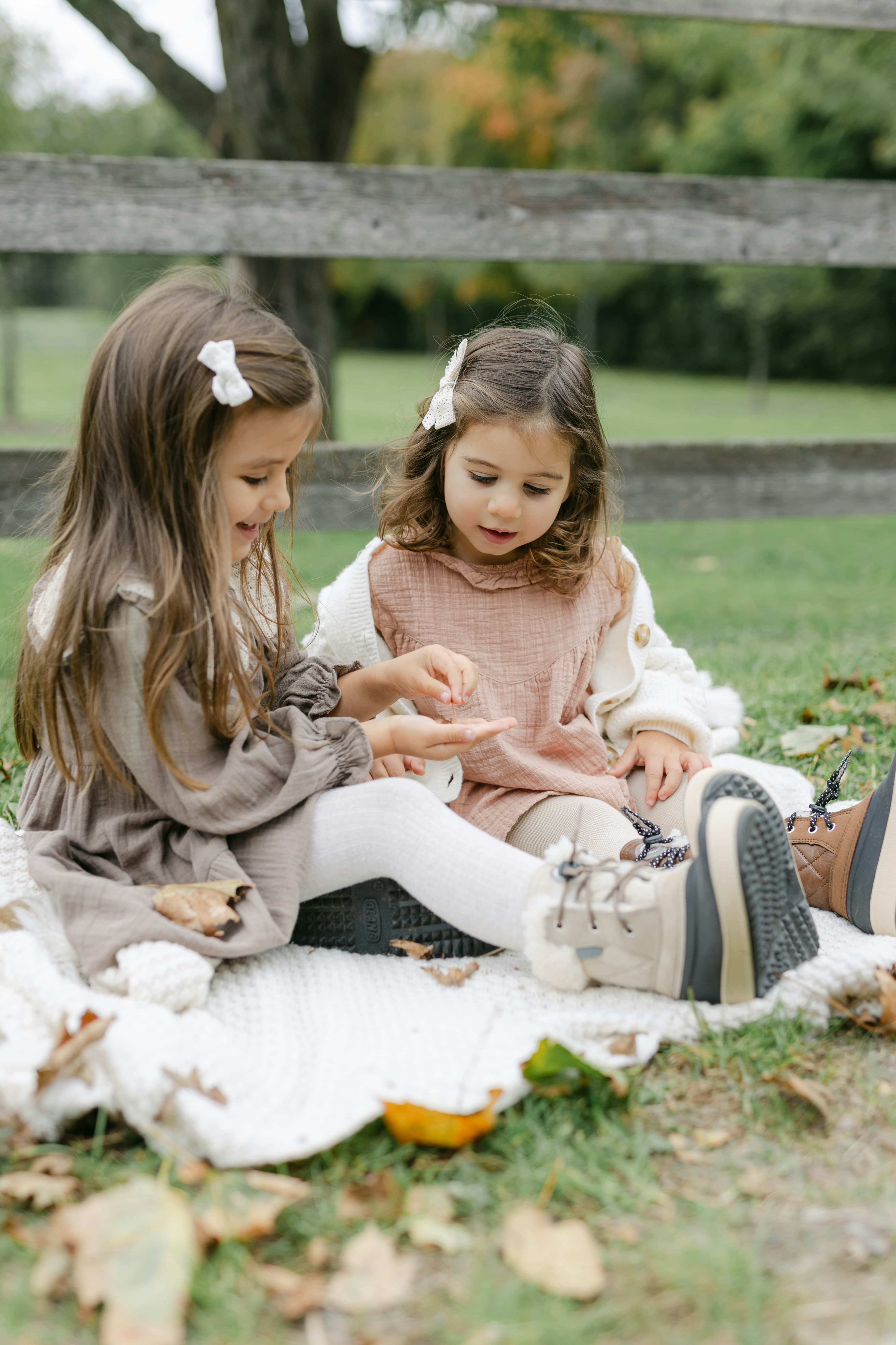 Consistent Friendships